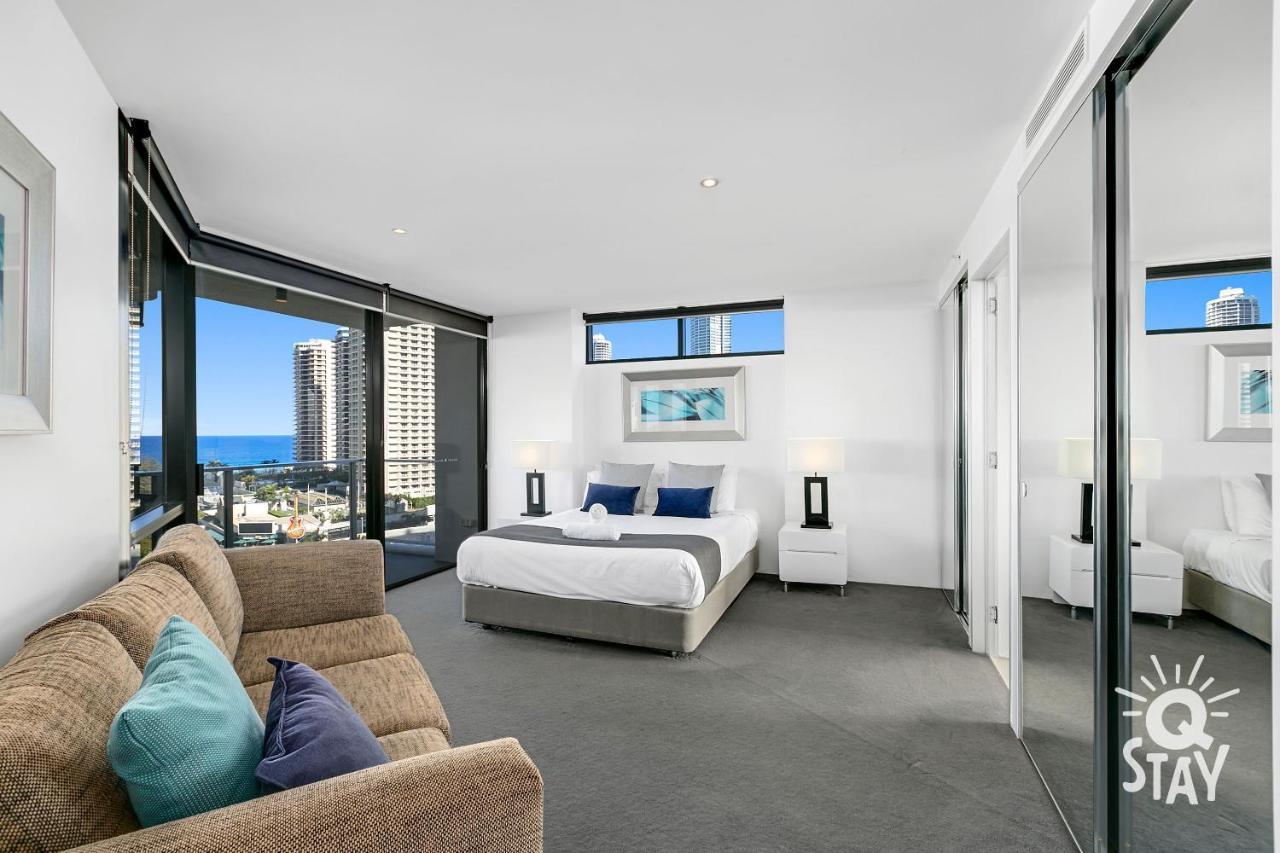 Apartment Circle On Cavill Surfers Paradise Mid Week Madness Deal - Q *