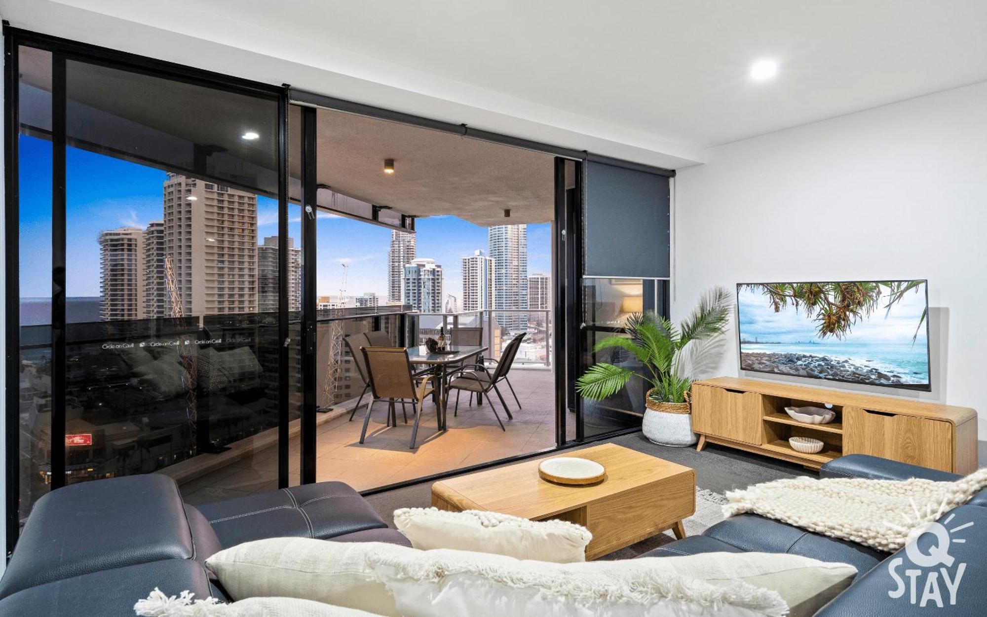Apartment Circle On Cavill Surfers Paradise Mid Week Madness Deal - Q *